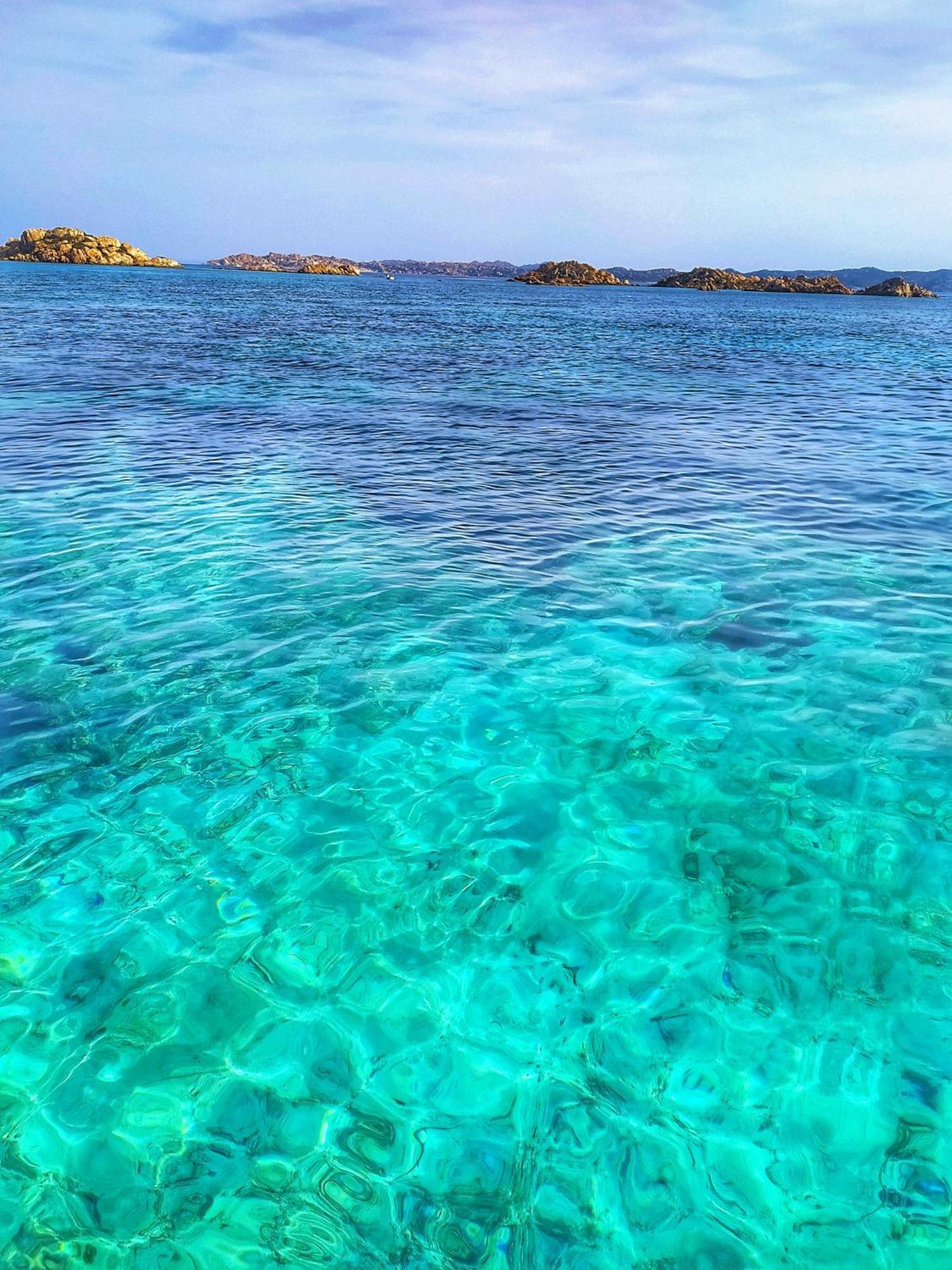 Appartamento Vista Mare A La Maddalena Экстерьер фото
